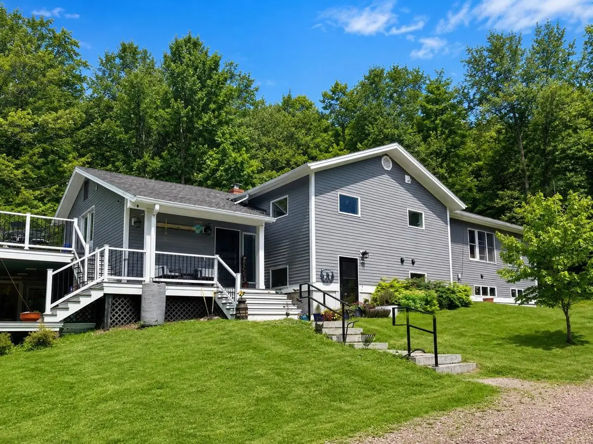 1093 East Hill Road, Richmond, VT 05477 - #1