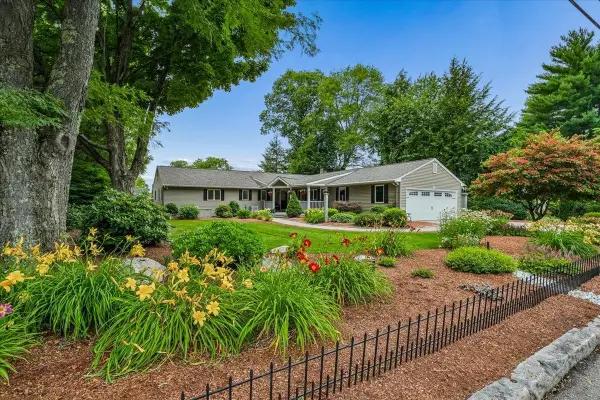 1100 Chestnut Street, Manchester, NH 03104