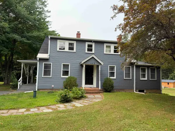 123 Turtle Pond Road, Lee, NH 03861