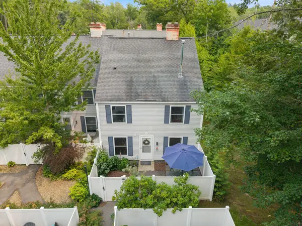 9 Hemlock Forest Drive, Dover, NH 03820