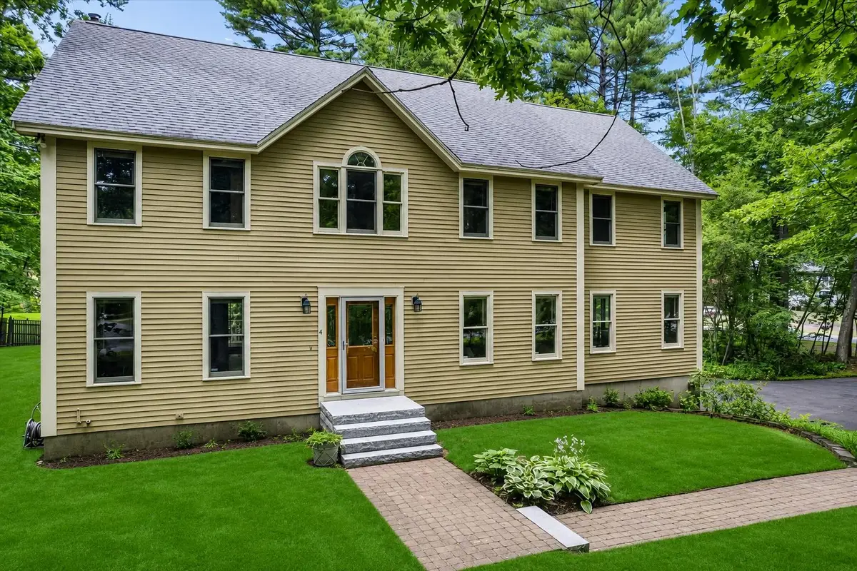 4 Berge Lane, Derry, NH 03038 - #1