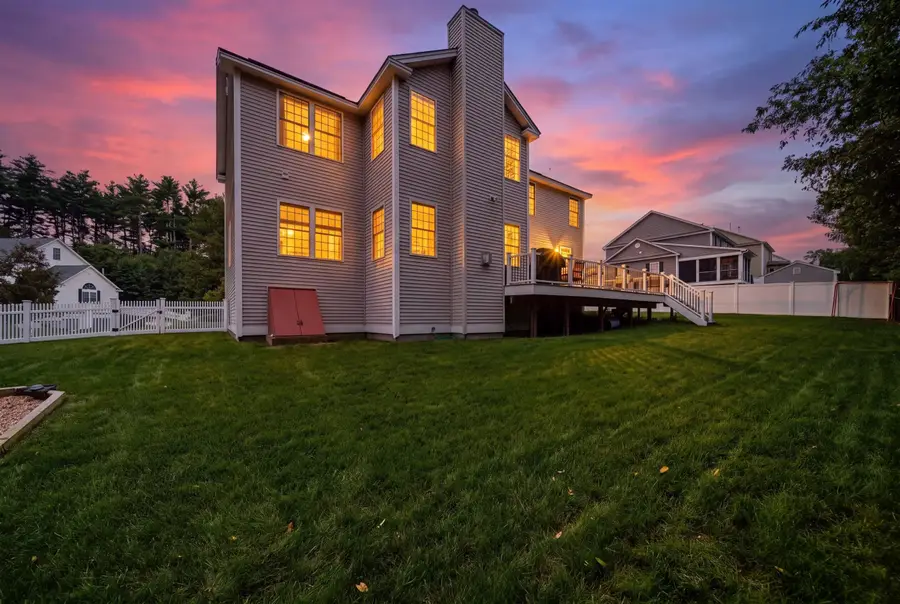9 Grapevine Road, Merrimack, NH 03054 - #3