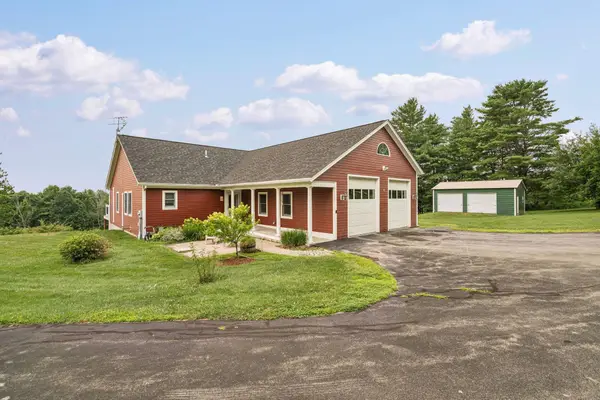 439 East Green Mountain Road, Claremont, NH 03743