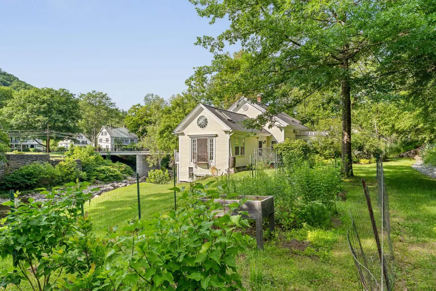 16 Church Street, Woodstock, VT 05091 - #2