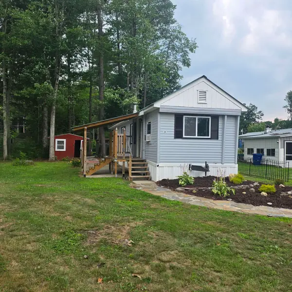 26 Blue Jay Court, Keene, NH 03431
