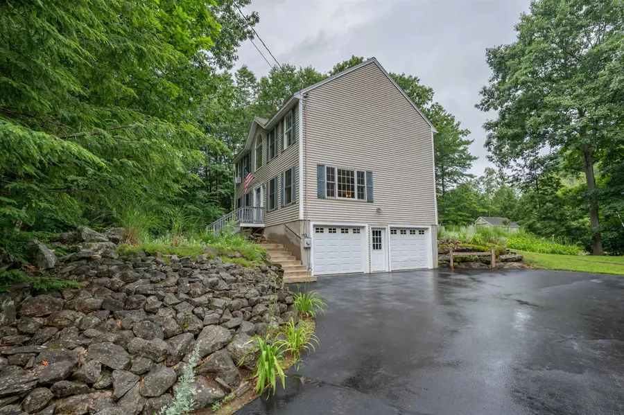 5 Blake Road, Raymond, NH 03077 - #3