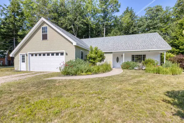 2 Shorey Lane, Ossipee, NH 03814