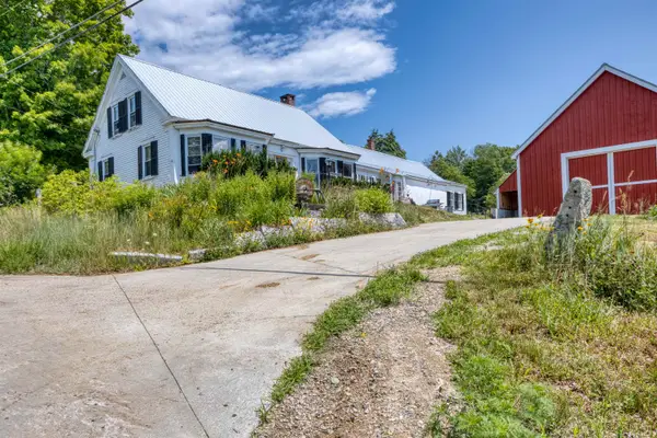 681 Province Lake Road, Effingham, NH 03882