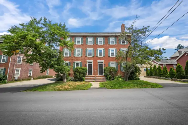 426 Second Street #1, Rollinsford, NH 03869