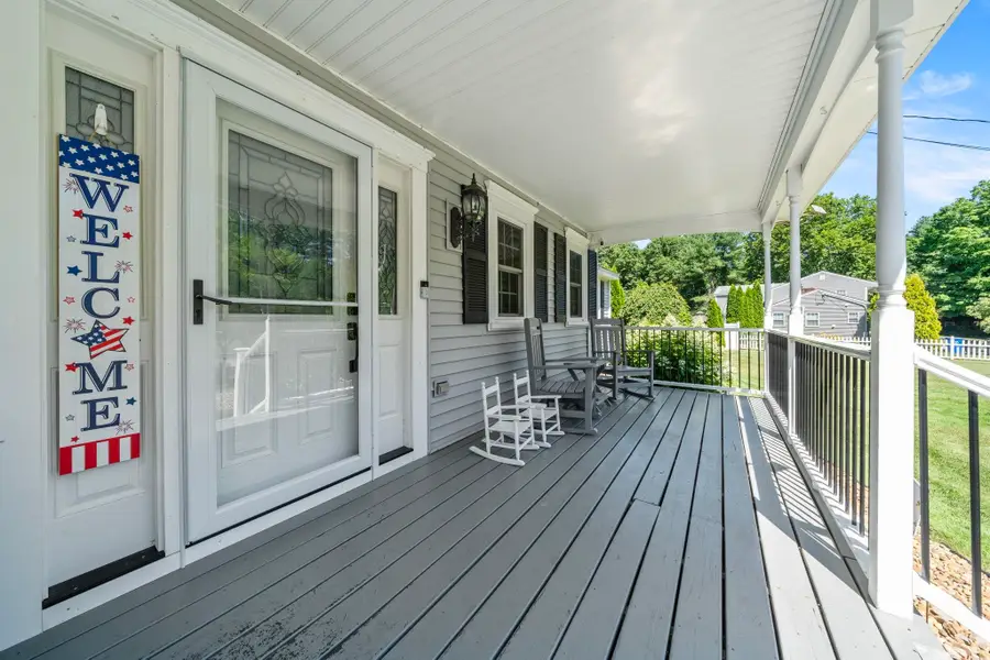 8 Forest Street, Londonderry, NH 03053 - #3