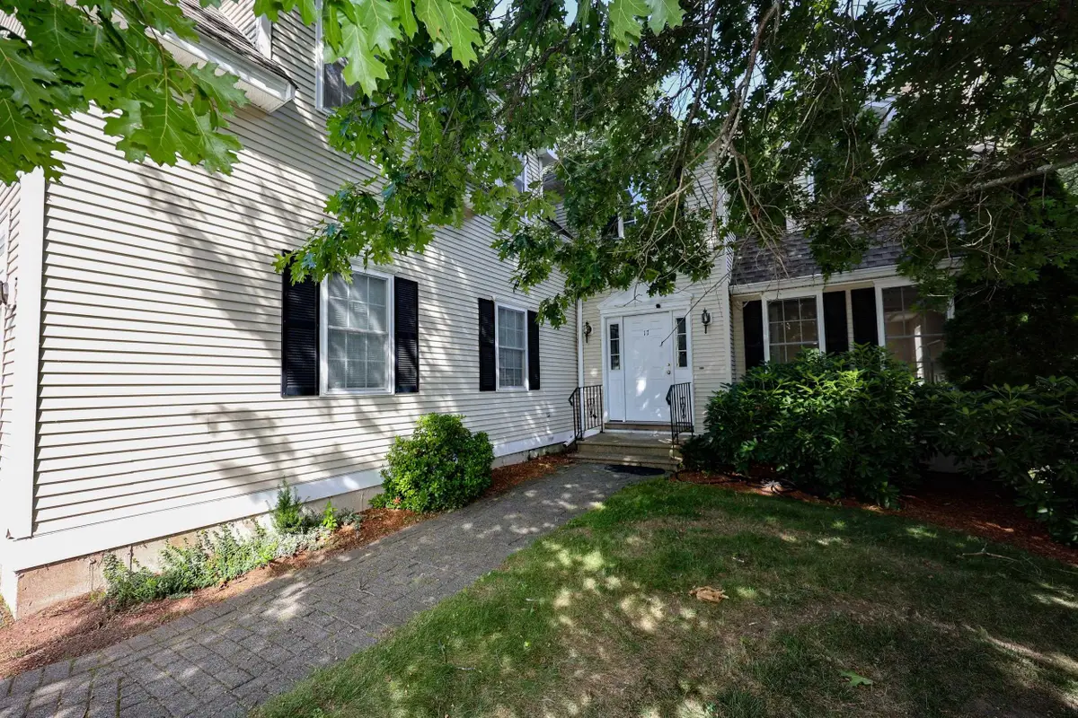 17 Glencliff Way, Nashua, NH 03063 - #1