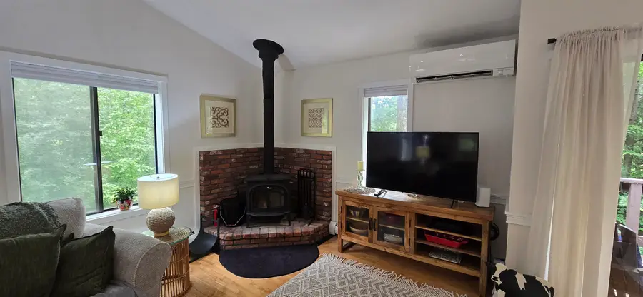 445 Old Quechee Road #E, Quechee, VT 05059 - #3