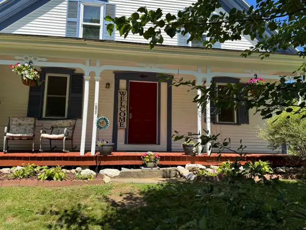 136 Village Road, Langdon, NH 03602