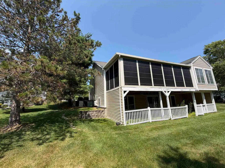 12 Twin Pond Circle, Exeter, NH 03833 - #3