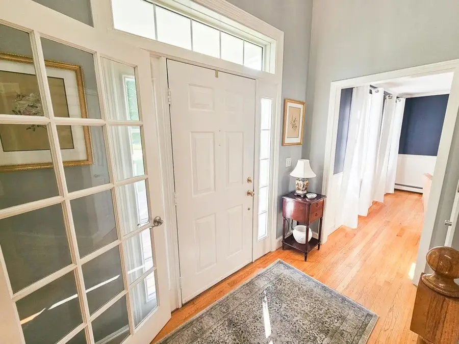 28 Pheasant Run, East Kingston, NH 03827 - #3