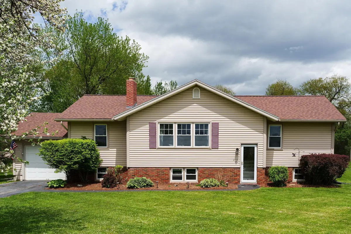 2515 Mountain View Road, Williston, VT 05495 - #1