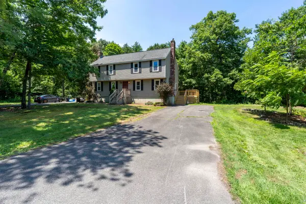 7 Homestead Drive #R, Derry, NH 03038