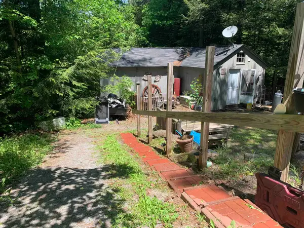 484 Cooledge Road, Hillsborough, NH 03244