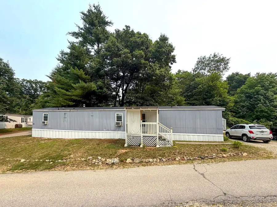 26 Edgewood Drive, Allenstown, NH 03275 - #2