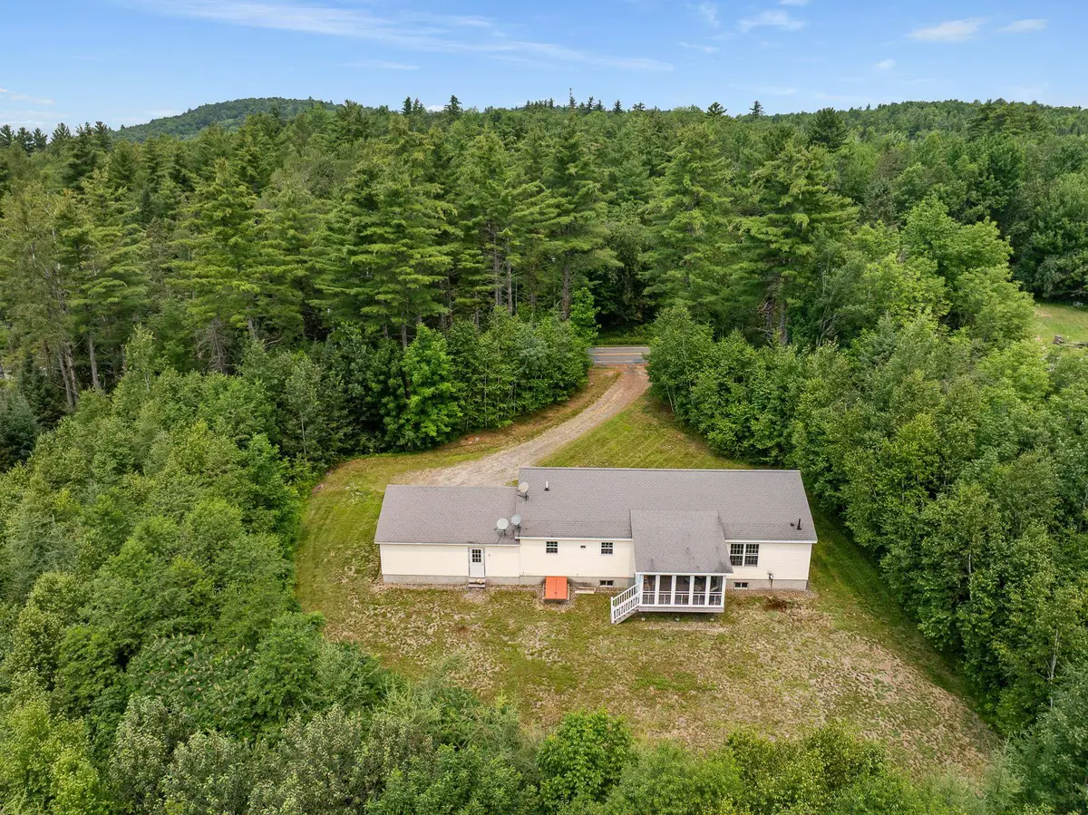 727 Bailey Road, Jefferson, NH 03583 - #1