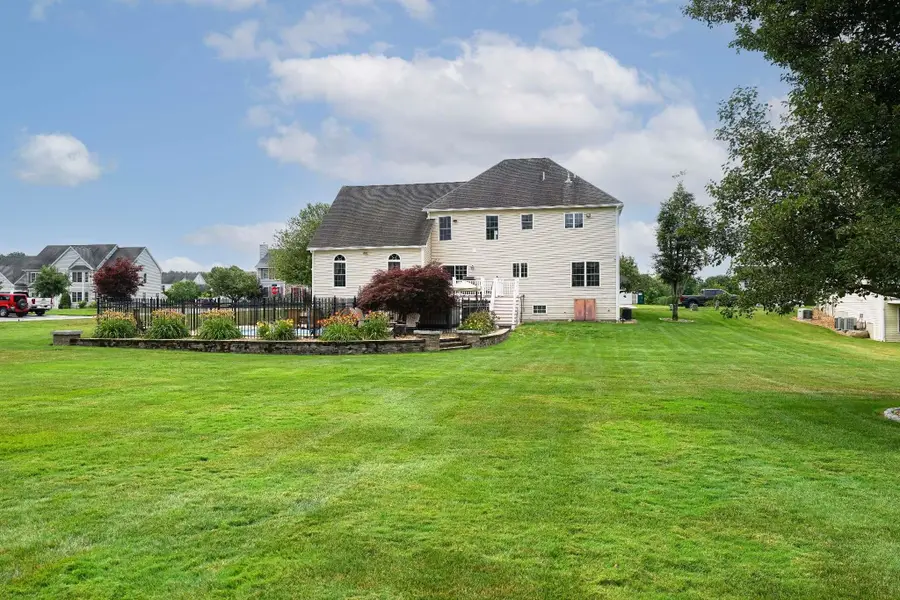 9 Shoreline Drive, Hudson, NH 03051 - #3
