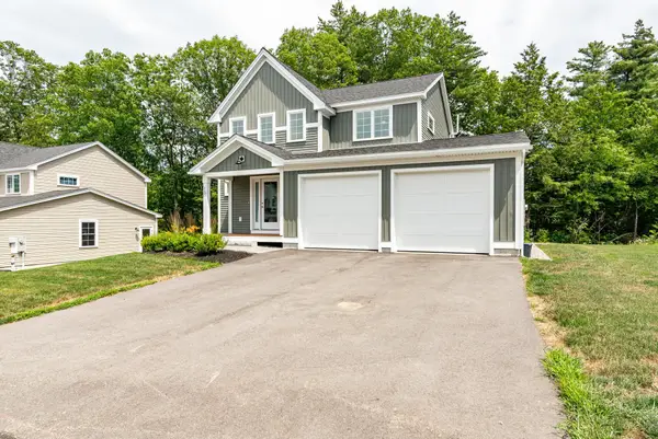 10 Banner Drive, Dover, NH 03820