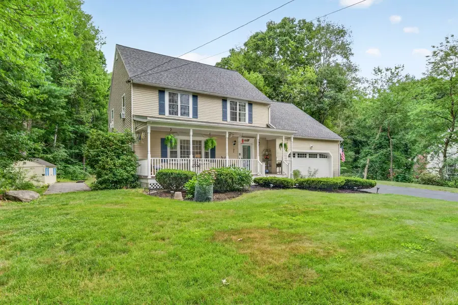 8 King Henry Drive, Londonderry, NH 03053 - #2