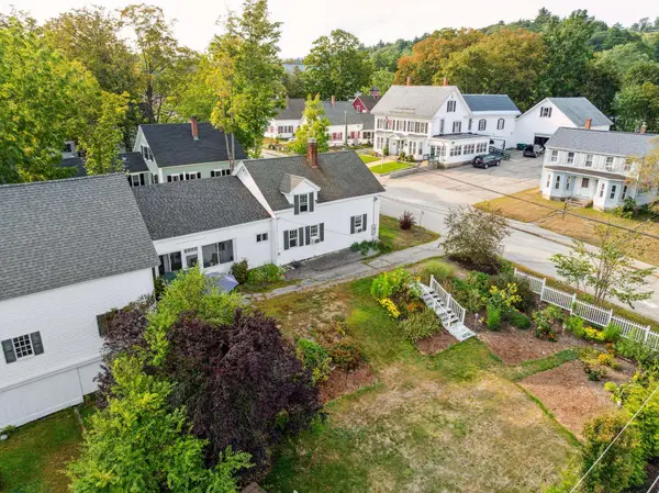 35 Maple Street, Wilton, NH 03086