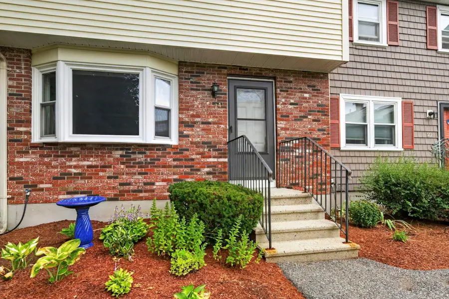 24 Stonegate Lane, Derry, NH 03038 - #3