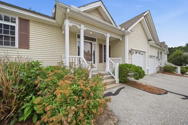 34 Mammoth Road #18, Hooksett, NH 03106