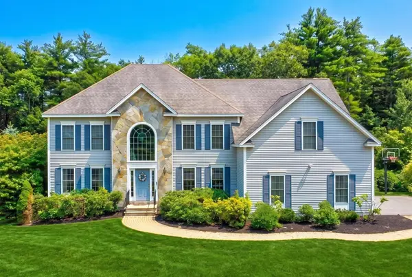 15 Northland Road, Windham, NH 03087
