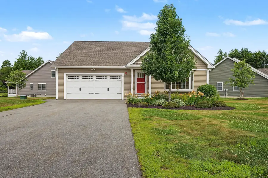 4 James Circle, Brentwood, NH 03833 - #3