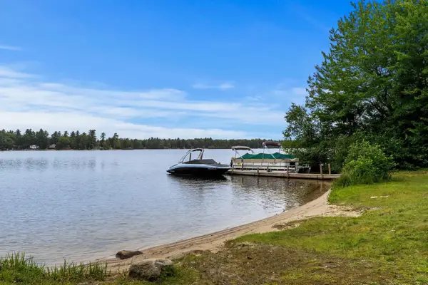 11 Dudley Drive, Middleton, NH 03887