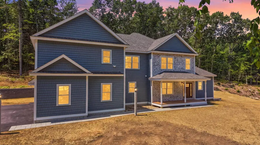 6 Eastview Drive, Derry, NH 03038 - #3