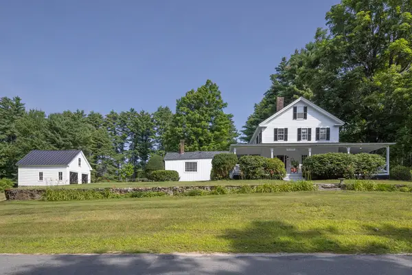 975 Rollins Road, Hopkinton, NH 03229