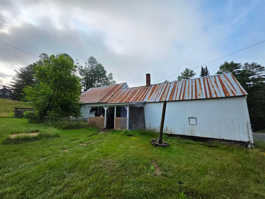 16 Brookside Lane, Lyndon, VT 05851 - #3