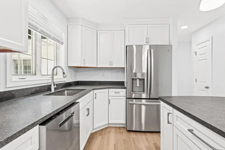 14 Davis Road, Merrimack, NH 03054 - #2
