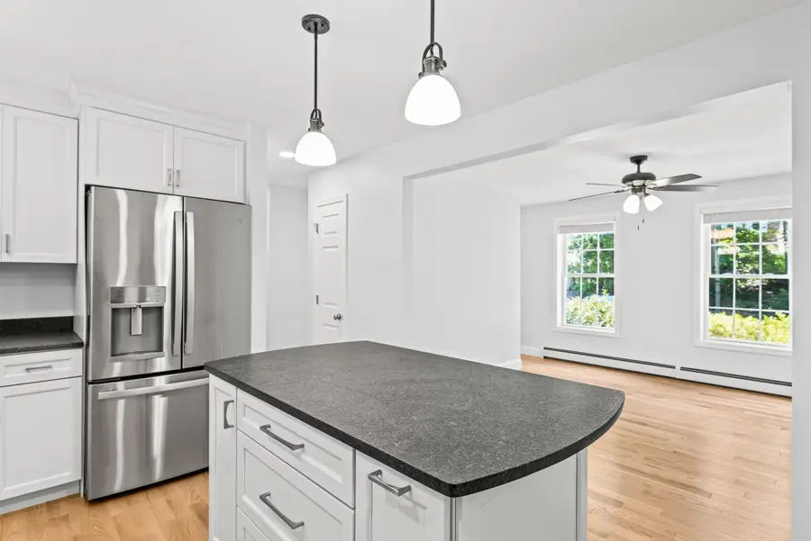 14 Davis Road, Merrimack, NH 03054 - #3