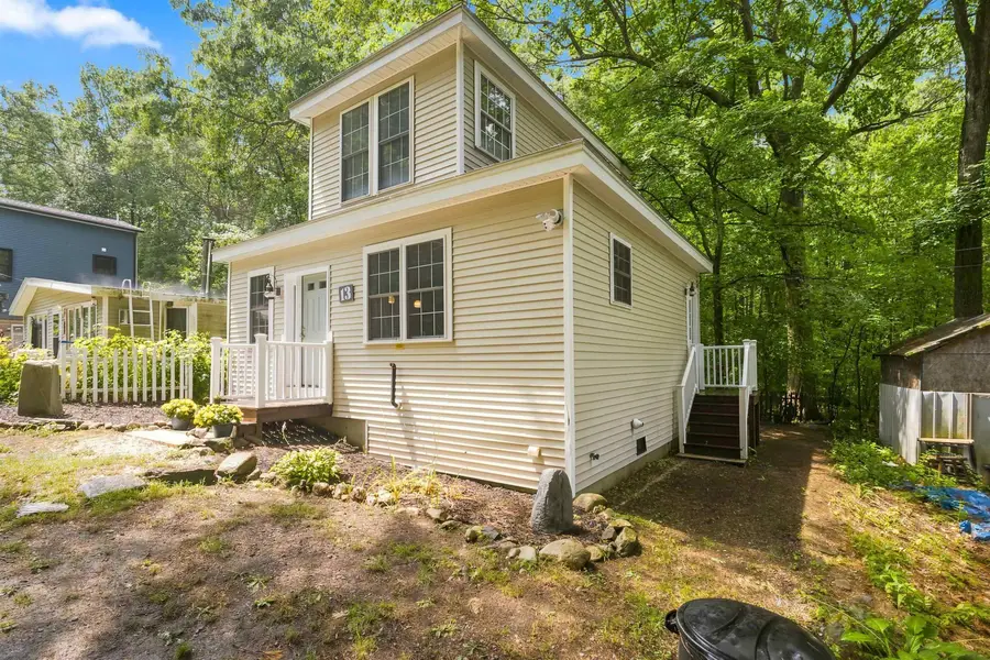 13 Charlestown Place, Derry, NH 03038 - #3