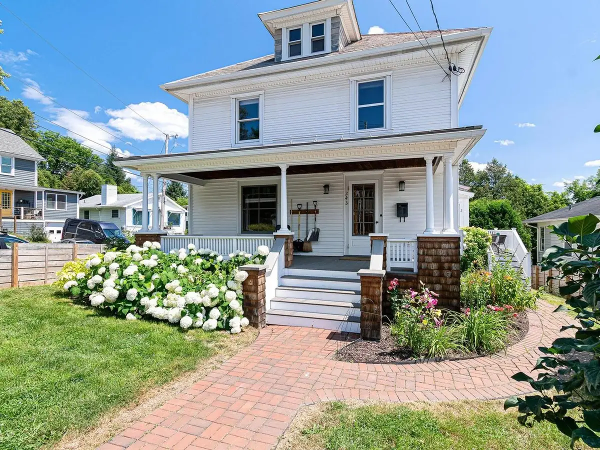 243 Weaver Street, Winooski, VT 05404 - #1