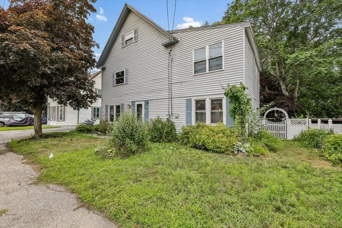 549 Lake Avenue, Manchester, NH 03103 - #1