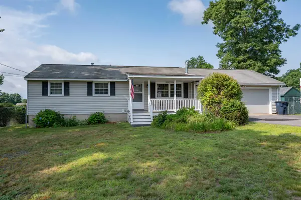 39 Norwich Road, Nashua, NH 03062