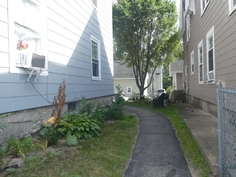 373 LAKE Avenue, Manchester, NH 03103 - #3