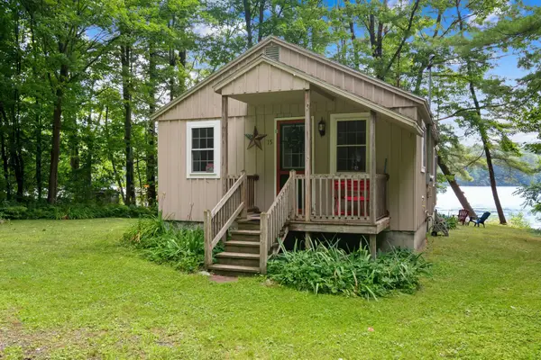 15 Shore Road, Milton, VT 05468