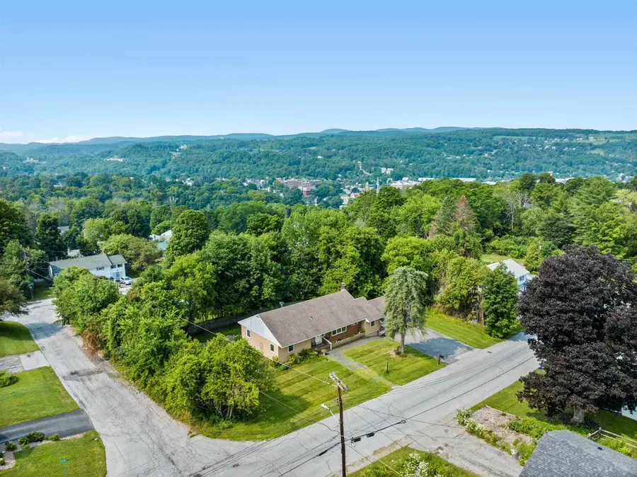 12 Veeder Avenue, Barre, VT 05641 - #2