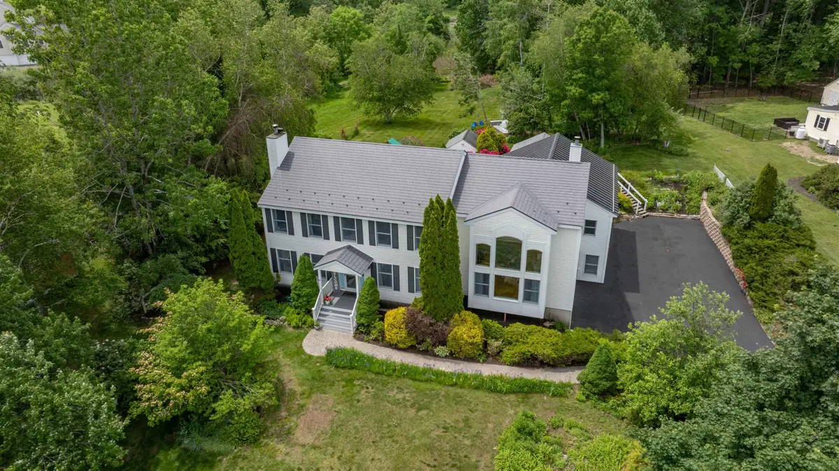 7 Longview Circle, Pelham, NH 03076 - #1
