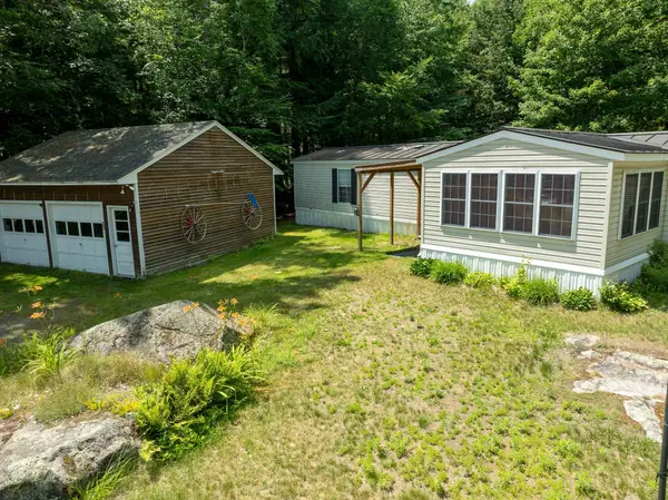 49 West Shore Road, Canaan, NH 03741