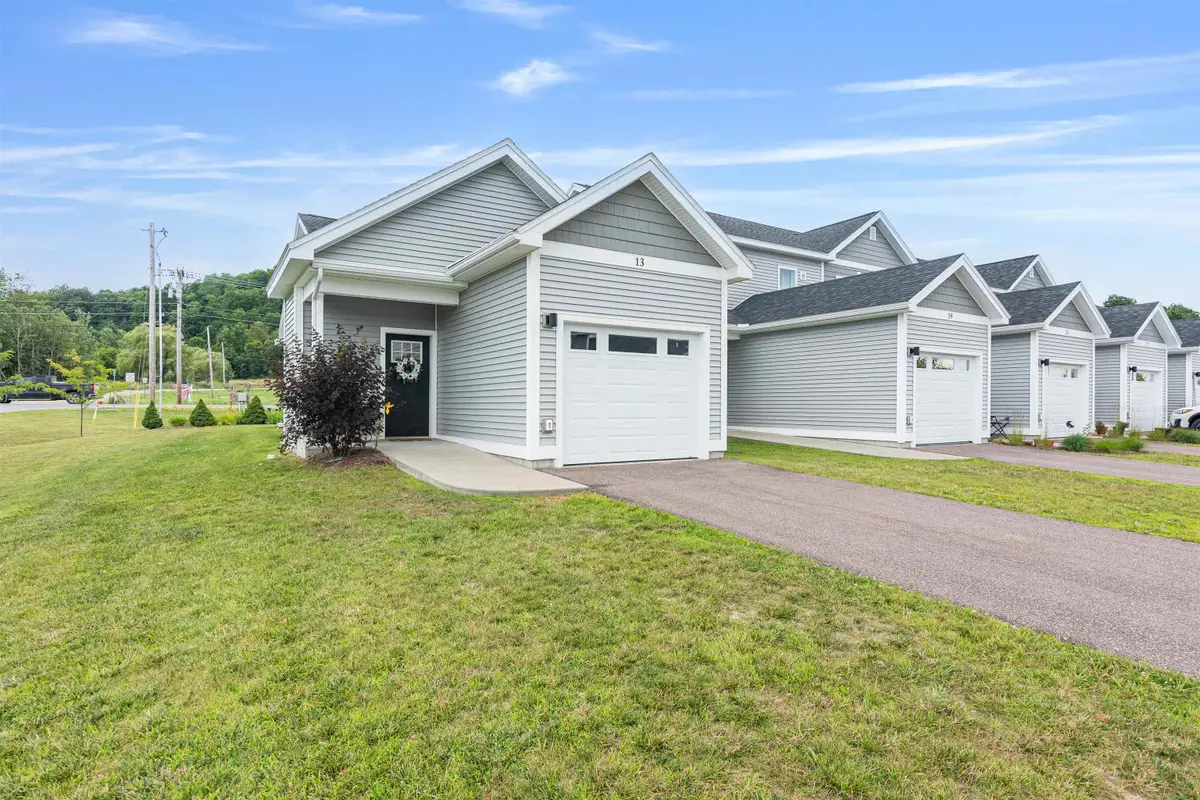 13 Clover Lane, Hinesburg, VT 05461 - #1