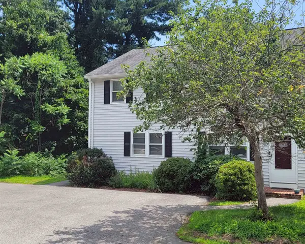 286 Winding Pond Road, Londonderry, NH 03053