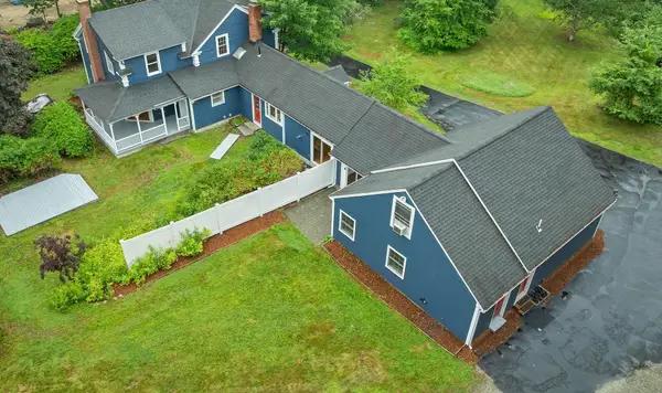 26 Old Mont Vernon Road #A/B, Amherst, NH 03031